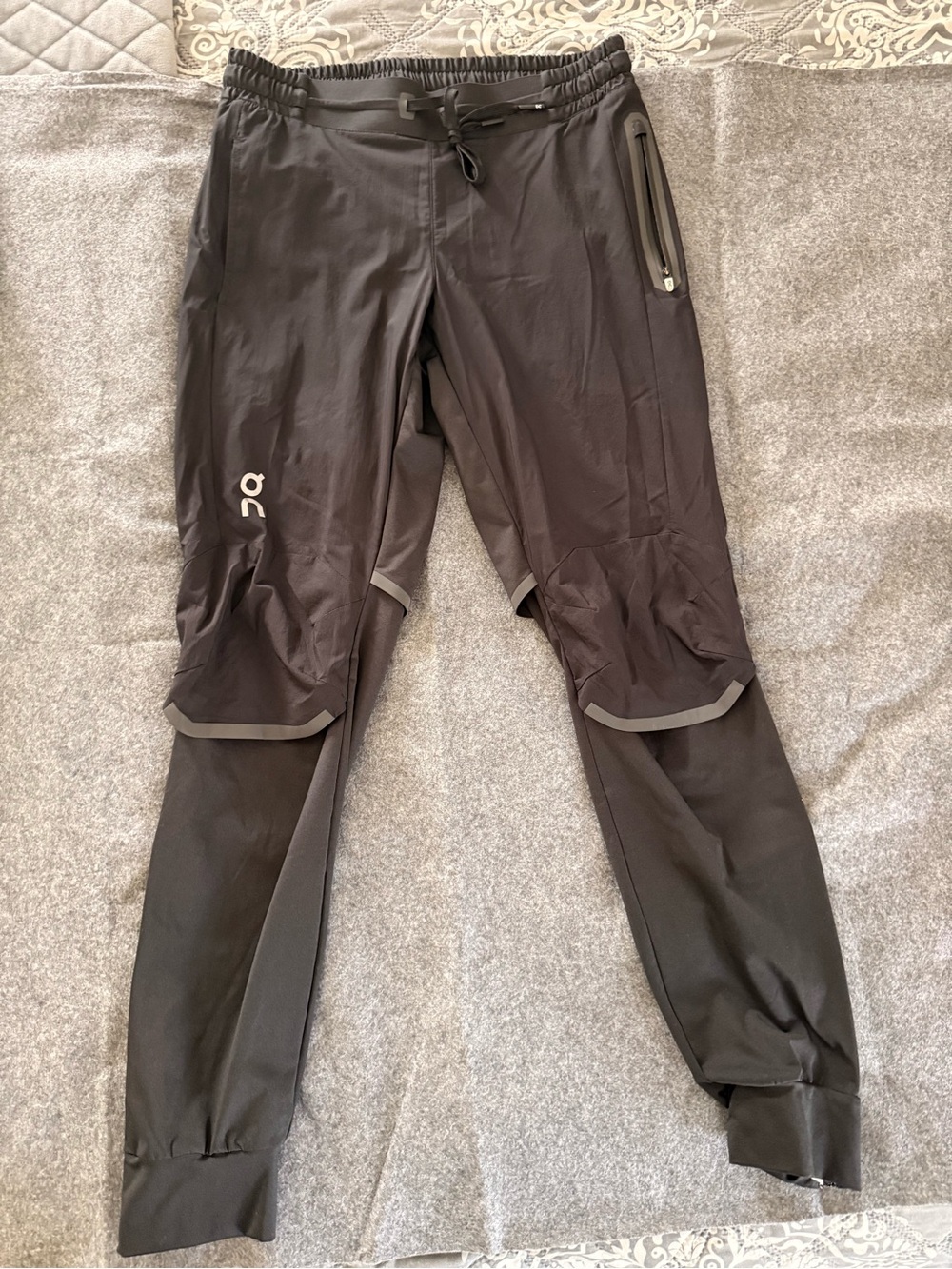 On Running Track Pants Women X Small Black Performance Joggers Swiss Engineering